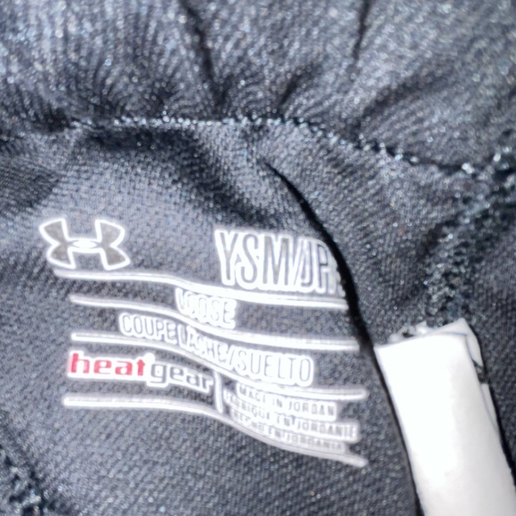 Bundle of Under Armor Fitness Wear - Picture 8 of 8